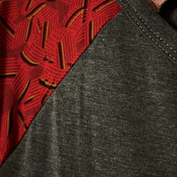 NWT Lularoe Julia dress Sz L in grey with deep red printed sleeves. - Picture 2 of 6